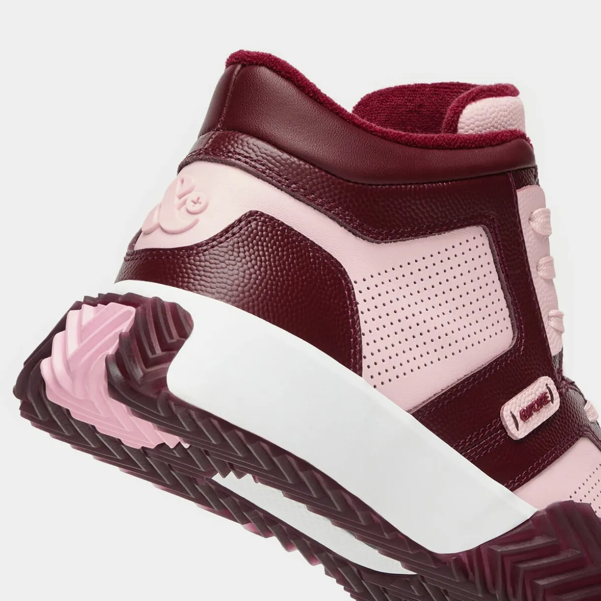 G/FORE Women's G.112 Leather Mid-Top Street Shoe- G.112 Street